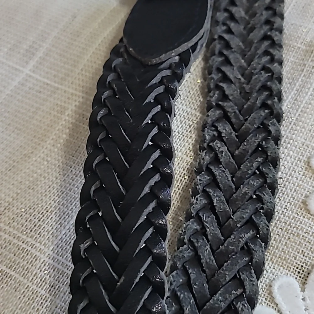 Boys black Belt in very good‎ condition casual utility accesories Size M
